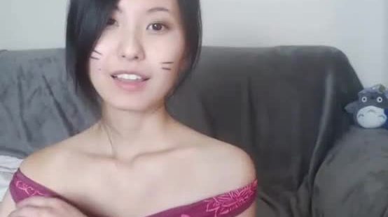 Amateur Japan Woman Masturbation On Cam