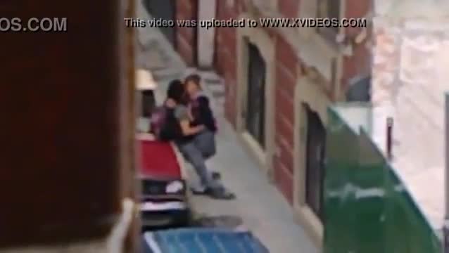 Chavita de prepa cogiendo en la calle con su novio despues de salir de la escuela